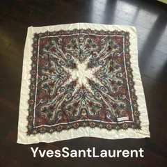 イヴサンローラン ベージュ ペイズリー柄 シルク100％ レディーススカーフ レディースファッション 小物　YvesSantLaurent