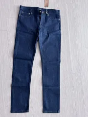 A.P.C. プチスタンダード 33サイズ 出品