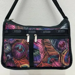 8767　LeSportsac レスポートサック　ワンショルダー　肩がけ　ショルダーバッグ　斜めがけ　総柄　デラックスエブリデイ