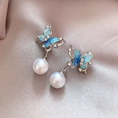 ピアス パール ブルー 蝶々 揺れる 上品 小ぶり 大人可愛い