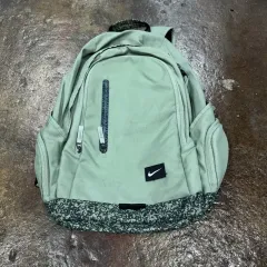 正規品/ NIKE バックパック