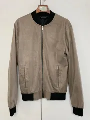 メンズ ZARA MAN(ザラマン) スウェード ベージュ ジップアップ S カジュアル セミ ルック アウター 季節の変わり目