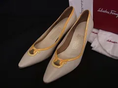 Salvatore Ferragamo フェラガモ ガンチーニ レザー パンプス 表記サイズ7 ( 約24.0cm) 靴 シューズ  アイボリー系 DL6052