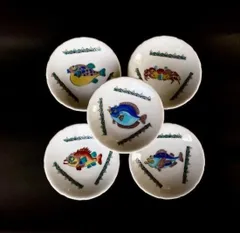 九谷焼 小皿 皿揃え 魚紋絵変り 3寸花びら型