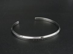 マドモアゼル愛 反重力ブレスレット 中 - メルカリ