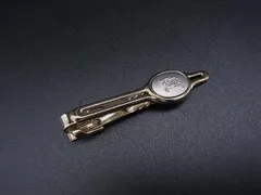 ■美品■ Burberrys バーバリーズ ネクタイピン タイクリップ ビジネス 紳士 メンズ シルバー系 DK9675