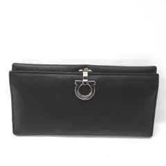 2026年最新】フェラガモ 財布 ガンチーニの人気アイテム - メルカリ