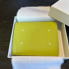 週末お値下げ⭐︎新品 付属品付き メゾンマルジェラ 二つ折り財布 春 