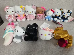 ハローキティ ぬいぐるみ キーホルダー コレクション