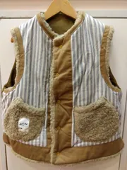 M17　【美品】45R　ウールボアナイロンのベスト　リバーシブル　もこもこ　かわいい　カジュアル　定価7.1万