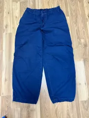 UNIQLO パラシュート パンツ