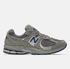 新品未使用 New Balance 2002R トリプルグレー U2002R トリプルグレー メンズ レディース スニーカー スタイリッシュ 高機能シューズ