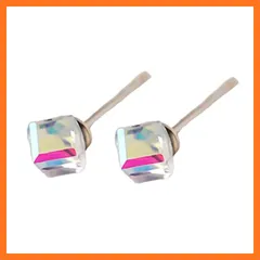 【新品】 [グラムジュエリー］ ピアス レディース 金属アレルギー対応 レインボー キューブ クリスタル オーロラ 虹色 プレゼント 女性 彼女 シンプル 一粒ピアス プラチナ仕上 シルバー925 レインボー 1