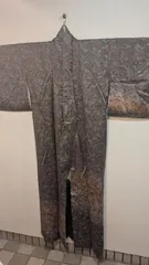 【小紋】光沢のある茶グレー色の着物♪