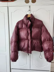 バーガンディ クロップド ダウン アウター