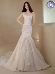 新品 未使用 ウェディングドレス レディースドレス サテンフィッシュテールウェディングドレス