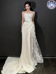 新品 未使用 ウェディングドレス レディースドレス サテンマーメイドウェディングドレス