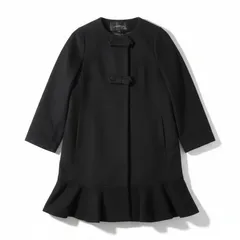 ユニバーバルミューズ UNIVERVAL MUSE コート ノーカラーコート タグ付き リボン フレア裾 スナップボタン 黒 2サイズ 863500のサムネイル