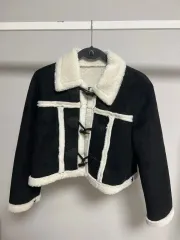 トグルボタン ジャケット