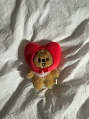 2026年最新】stray kids ハン ぬいぐるみの人気アイテム - メルカリ