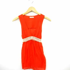 マリリンムーン Marilyn Moon シャツ ブラウス かぎ針編み 深Vネック 袖なし ノースリーブ 透け感 レッド 赤 /MT21