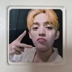 SEVENTEEN(セブンティーン・セブチ) エスクプス(S.COUPS・スンチョル) spill the feels スピルザフィールズ WEVERSE ウィバース 特典 マグネット