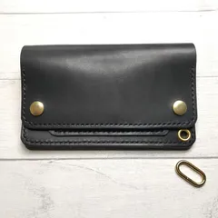 牛革トラッカーウォレット　ミドルサイズ　 ブラック　金具ゴールド色　シンプル　黒　ファスナー　ミニ財布　バイカーウォレット