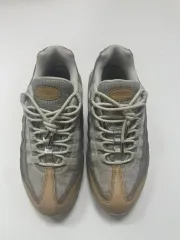 ナイキ エアマックス 95 スニーカー 240