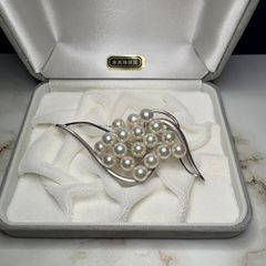 TASAKI シルバー リボン ブローチ 新品、未使用 証明書付き - メルカリ