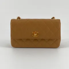CHANEL（シャネル）　ミニ　マトラッセ　ラムスキン　チェーン　ショルダーバッグ　1番台　ベージュ