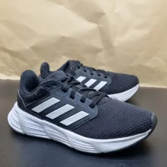 アディダス ギャラクシー6 レディーススニーカー 24センチ