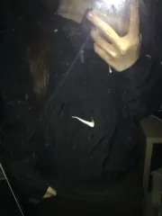 ナイキ ブラック ウィンドブレーカー