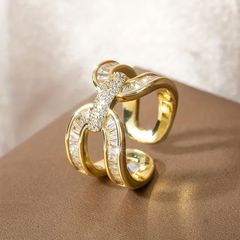 odulオジュール モアサナイト/GOLD NECKT IE PAVE RING - メルカリ