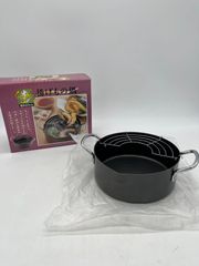 Item thumbnail for item 3f746959-f380-4406-9f89-6b45b4c93714