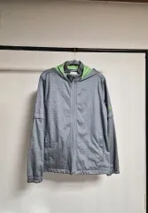 105) アディダス ツーウェイ フード ウィンドブレーカー