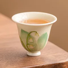 新品未使用 手作り桜花湯呑み 陶器オーナーカップ 個人用お茶器 湯呑み