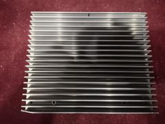 アンプ用ヒートシンク(大) ジャンク品 2個 - メルカリ