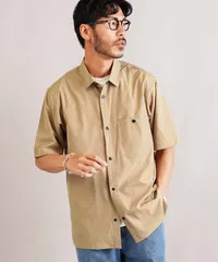 新品 未使用 JIGGYS SHOP(ジギーズショップ)ポリエステルタフタレギュラーカラースナップボタン半袖シャツ 217828 ベージュのサムネイル