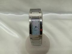 GUCCI スクエアフェイス 腕時計 シルバー 111L ジャック - メルカリ