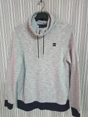 UNDER ARMOUR アンダーアーマー メンズ タートルネック グレーTシャツ