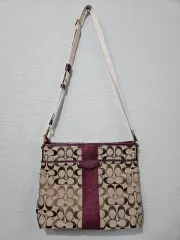 COACH シグネチャー ショルダーバッグ バーガンディ