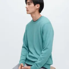 UNIQLO ユニクロ カシミア セーター 100% クルーネック - M サイズ