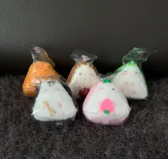 (新品/正規品)おにぎりハム ぬいぐるみキーホルダー バッグホルダー キャラクター ぬい