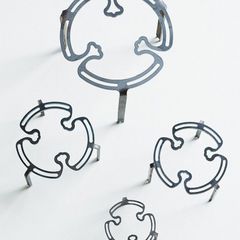 直径10cm 高さ5.5cm 鉄製 ウッド架 アウトドア用 炉具 三脚スタンド 火鉢スタンド 風炉台 鉄瓶・アルコールランプ対応 三つ足