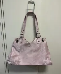 ヒエータst アリ ショルダーバッグ