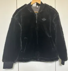 adidas フェイクファージャケット 2XO 2026年最新】adidas アディダス フェイクファーの人気アイテム - メルカリ