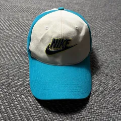 00s NIKE ベースボールキャップ 帽子 ブルー/アイボリー(OS)