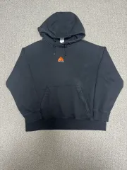 # NIKE ACG サーマフィット ブラック フーディー Tシャツ