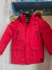 THE NORTH FACE ザノースフェイス キッズ 赤 ダウン アウター 110