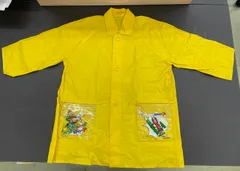 【中古品、現状品】 子供用 レトロ　仮面ライダーV3 レインコート　A-113